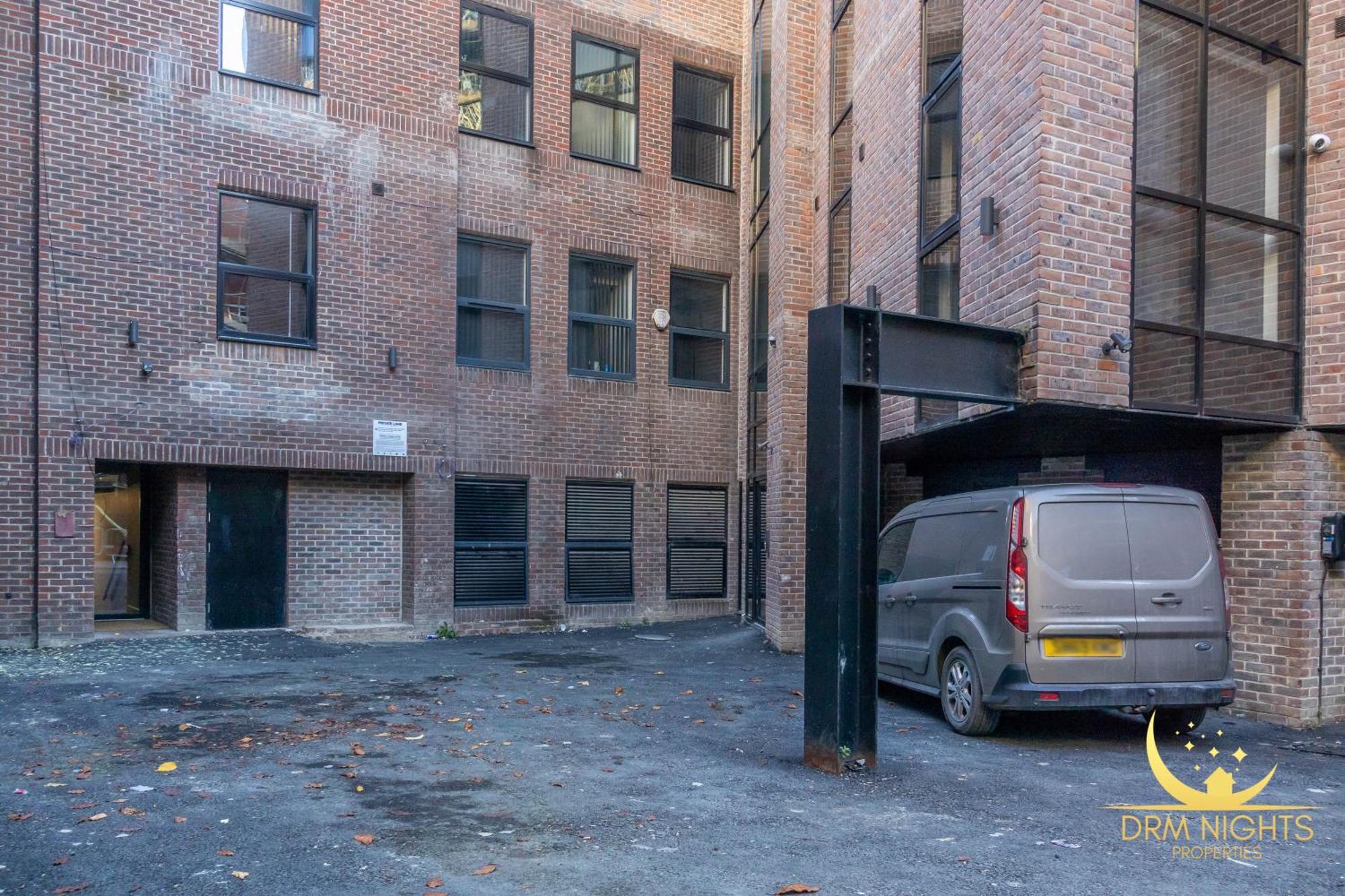 Modern 1-Bedroom Apartment In Leeds City Centre Sleeps 2 Central Station Exterior foto